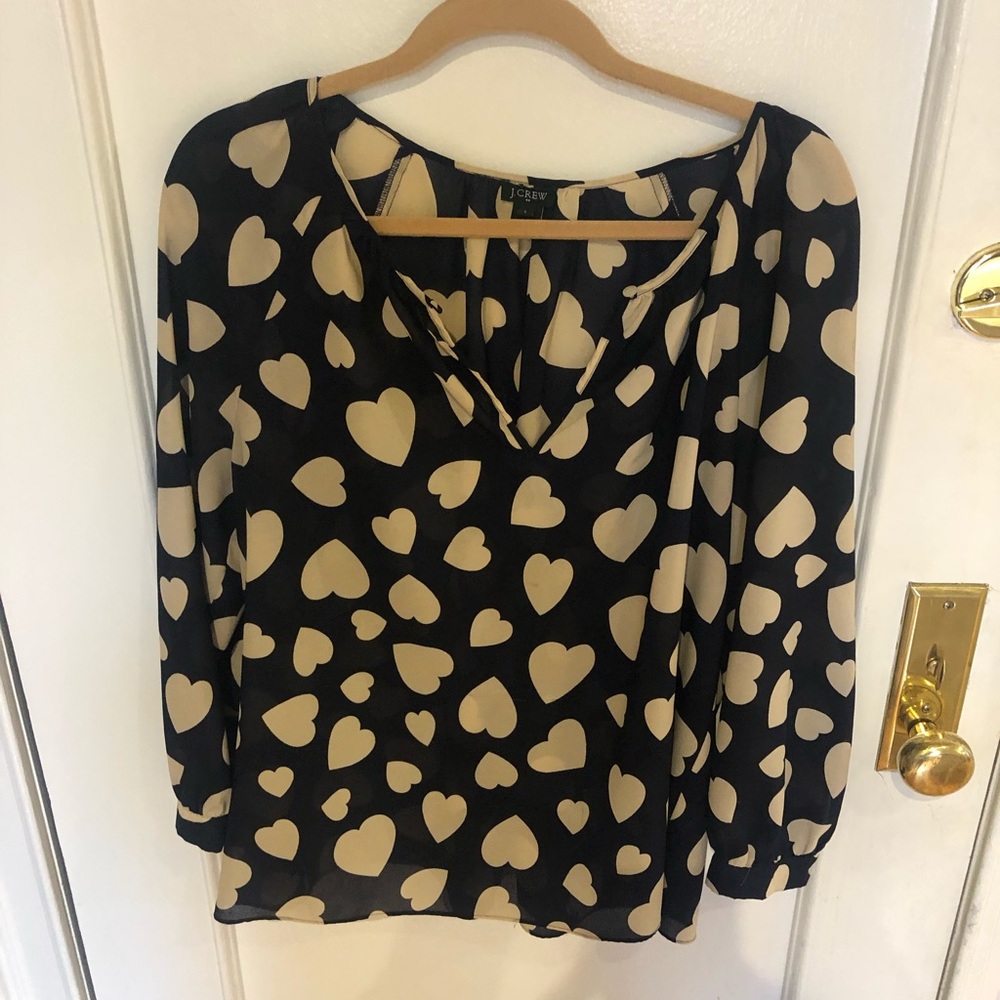 ❤️ Navy heart long sleeve top 👚